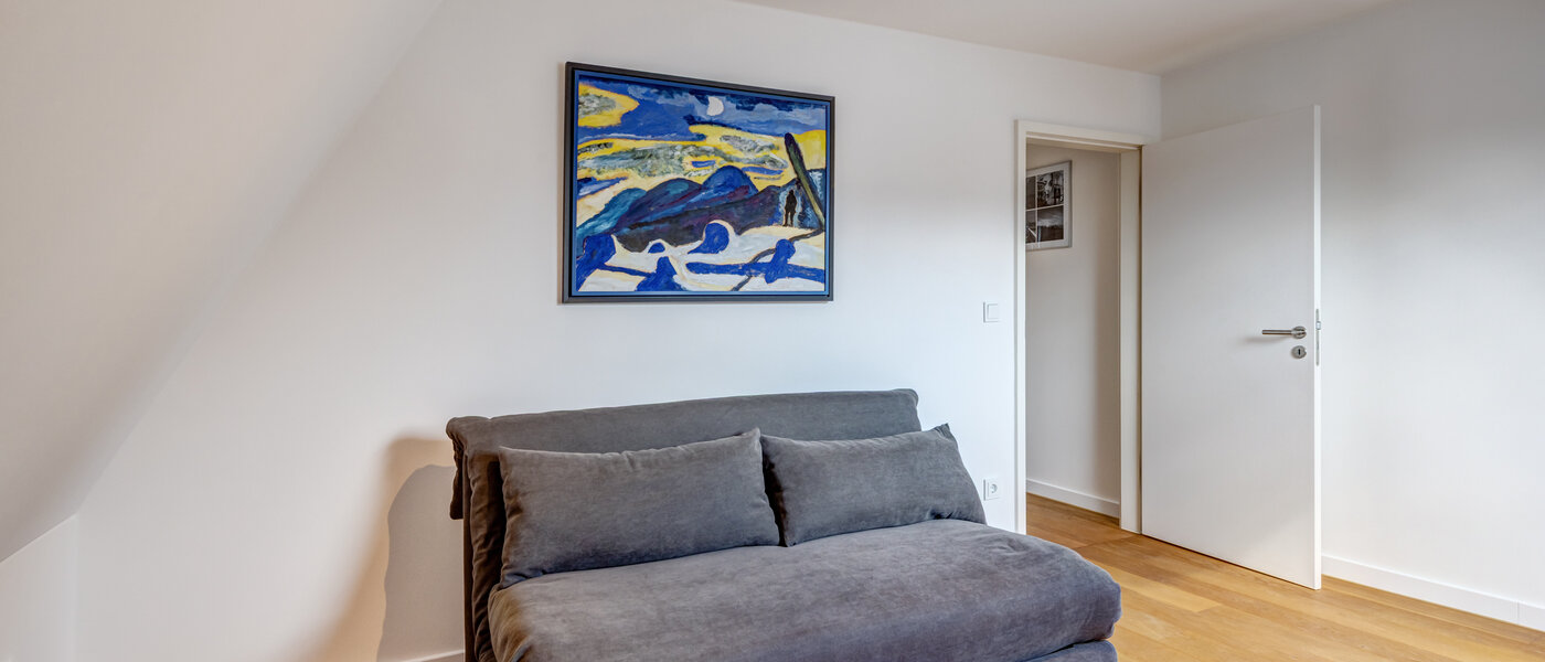 мансардная квартира München Moosach 02 бюро / гостиная 14797