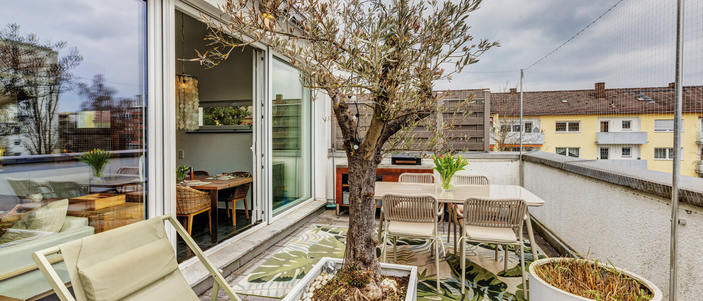 двухэтажная квартира Germering 01 терраса с крышей 14809