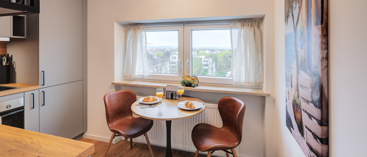 квартира Neufahrn b. Freising 02 кухня 14815