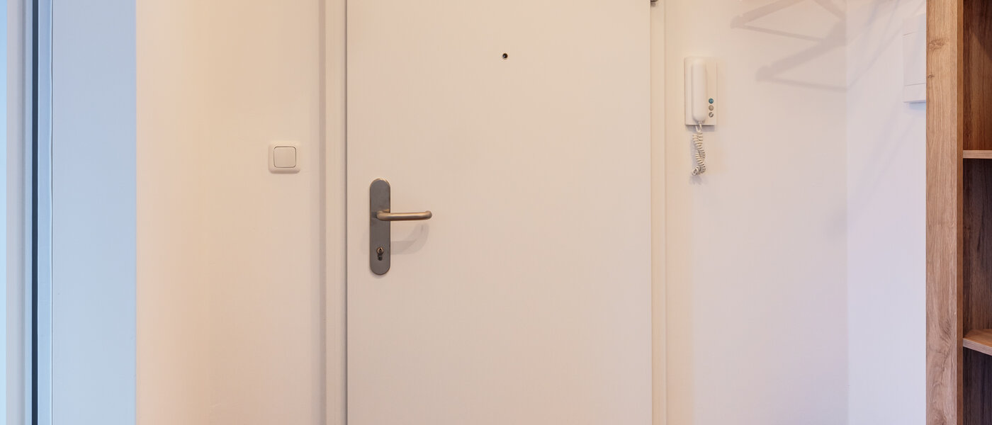 квартира Neufahrn b. Freising 02 коридор 14815