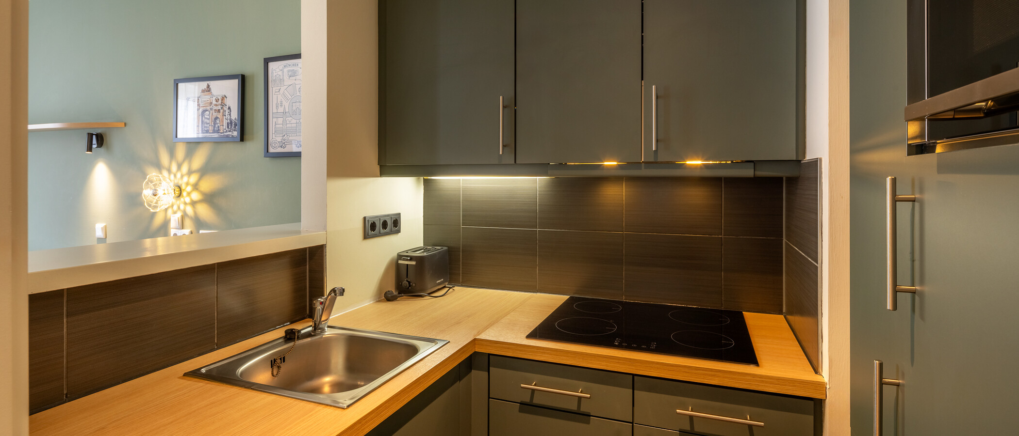 квартира München Schwanthalerhöhe 01 кухня 14817