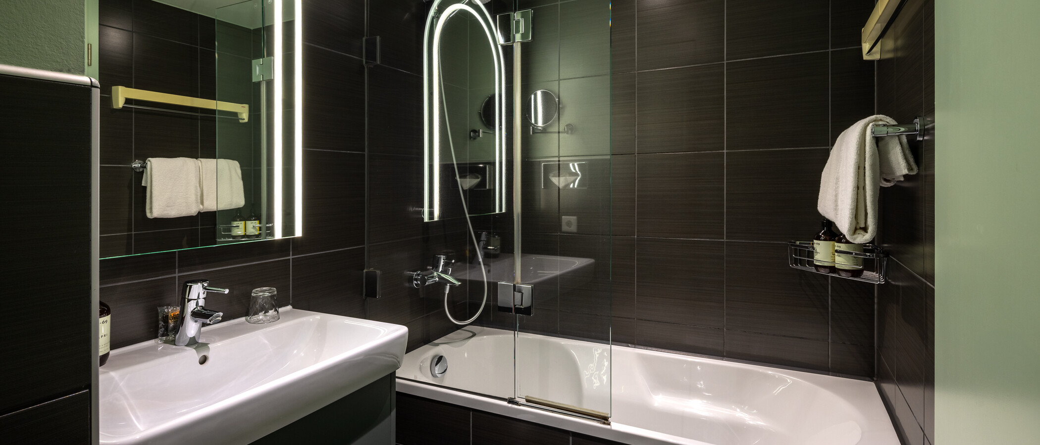 квартира München Schwanthalerhöhe 01 ванная комната 14817