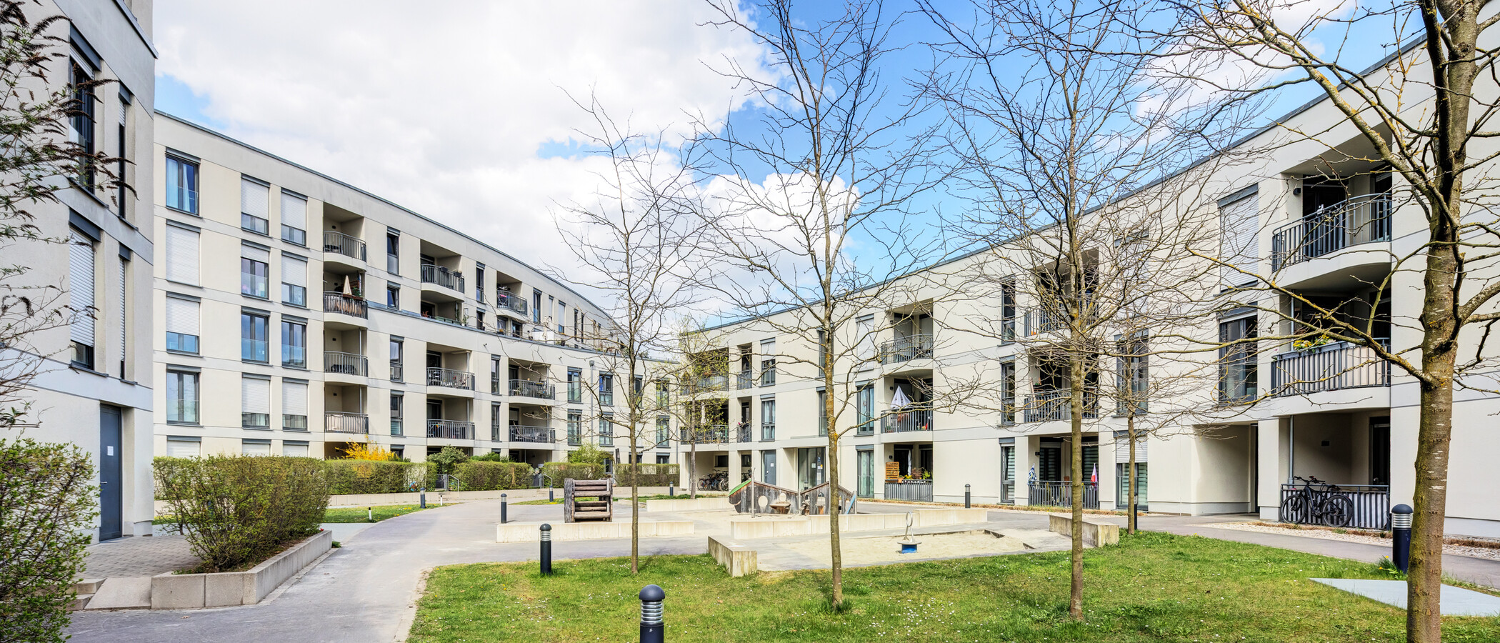 квартира München Neuaubing 01 внутренний двор  14822