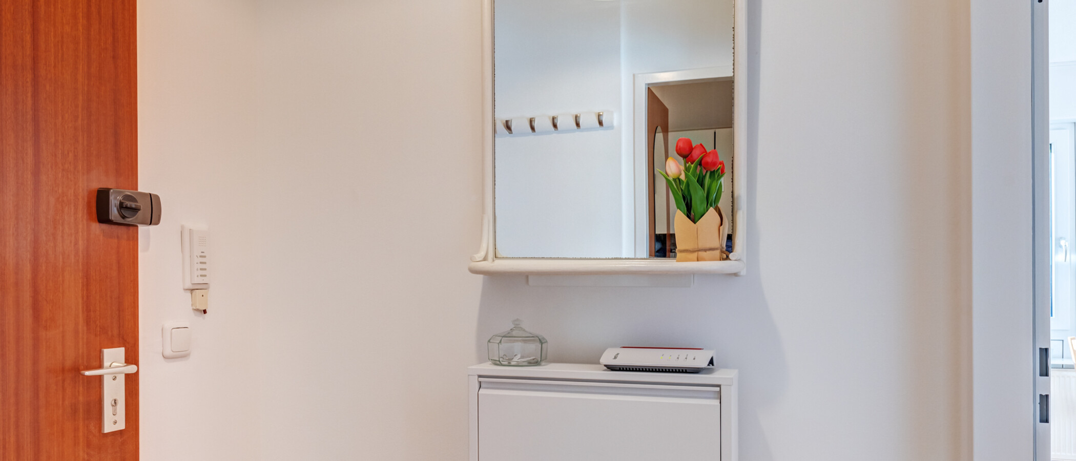 квартира München Oberföhring 01 коридор 14823