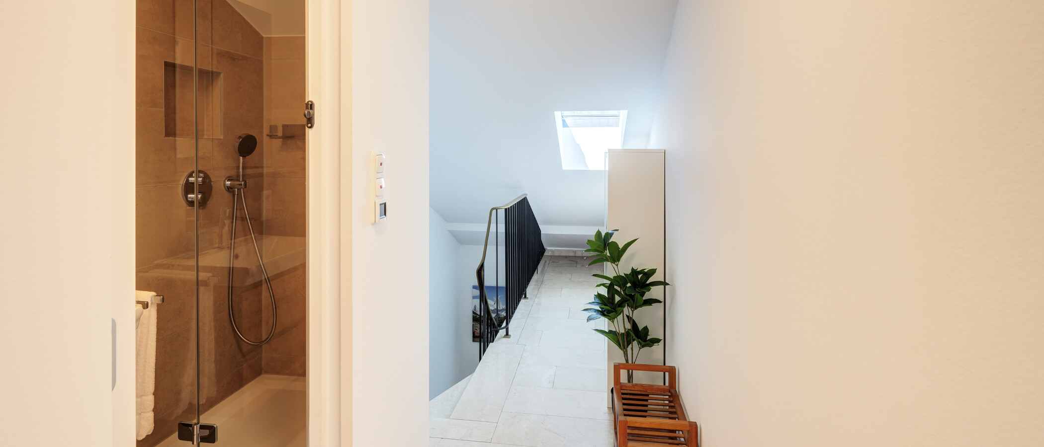 двухэтажная квартира München Waldtrudering 01 коридор 14825