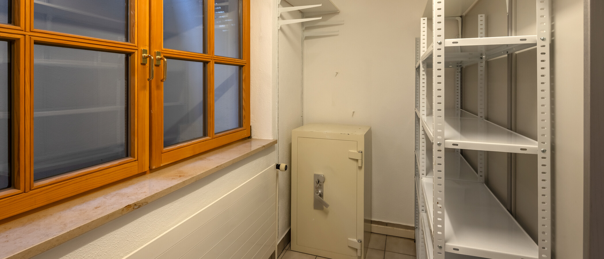 Особняк München Obersendling 01 кладовая 14826