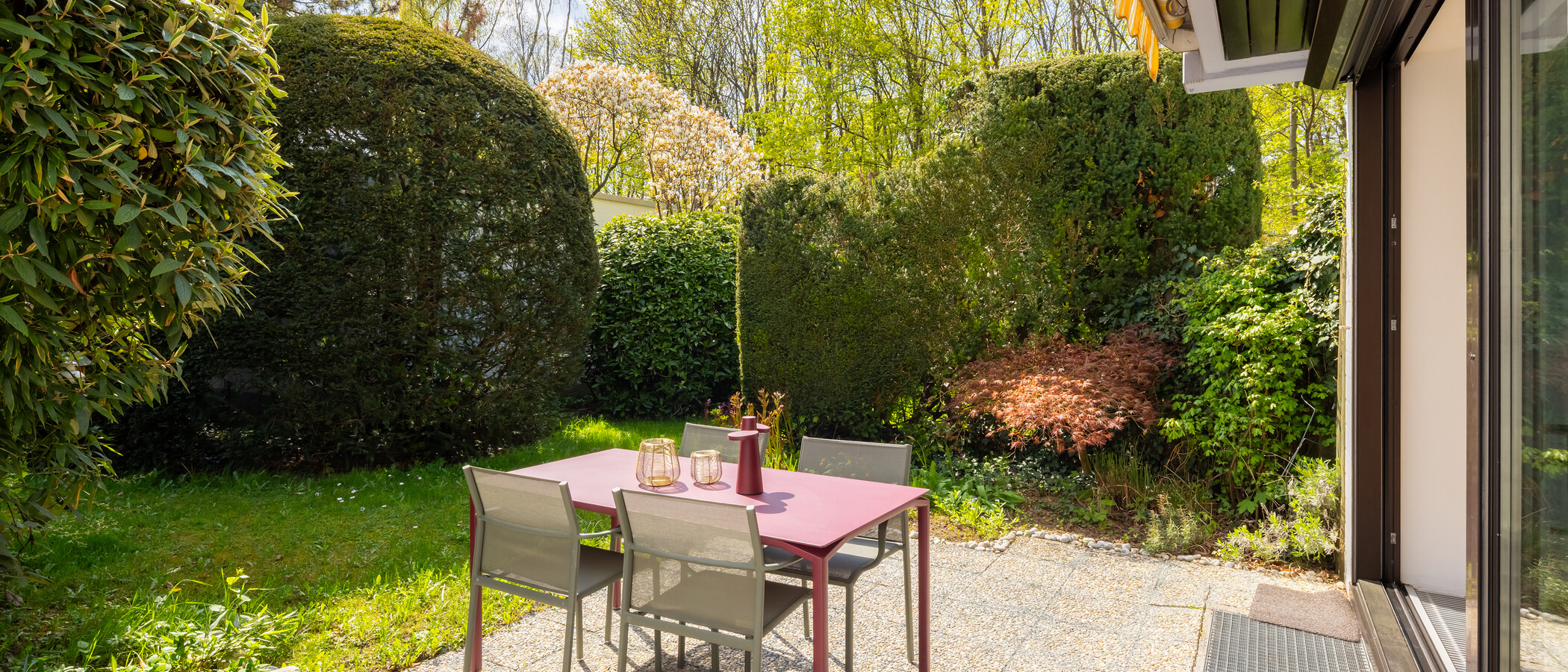 квартира München Oberföhring 01 вид из окна 14829