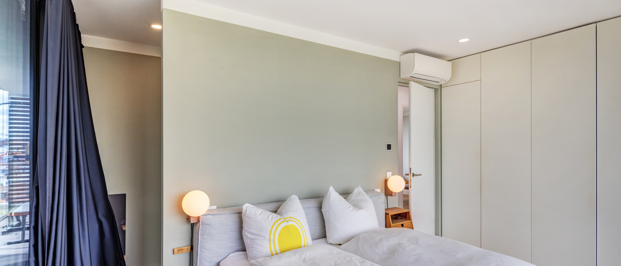 квартира-пентхаус München Haidhausen 03 1-я спальная комната 14832