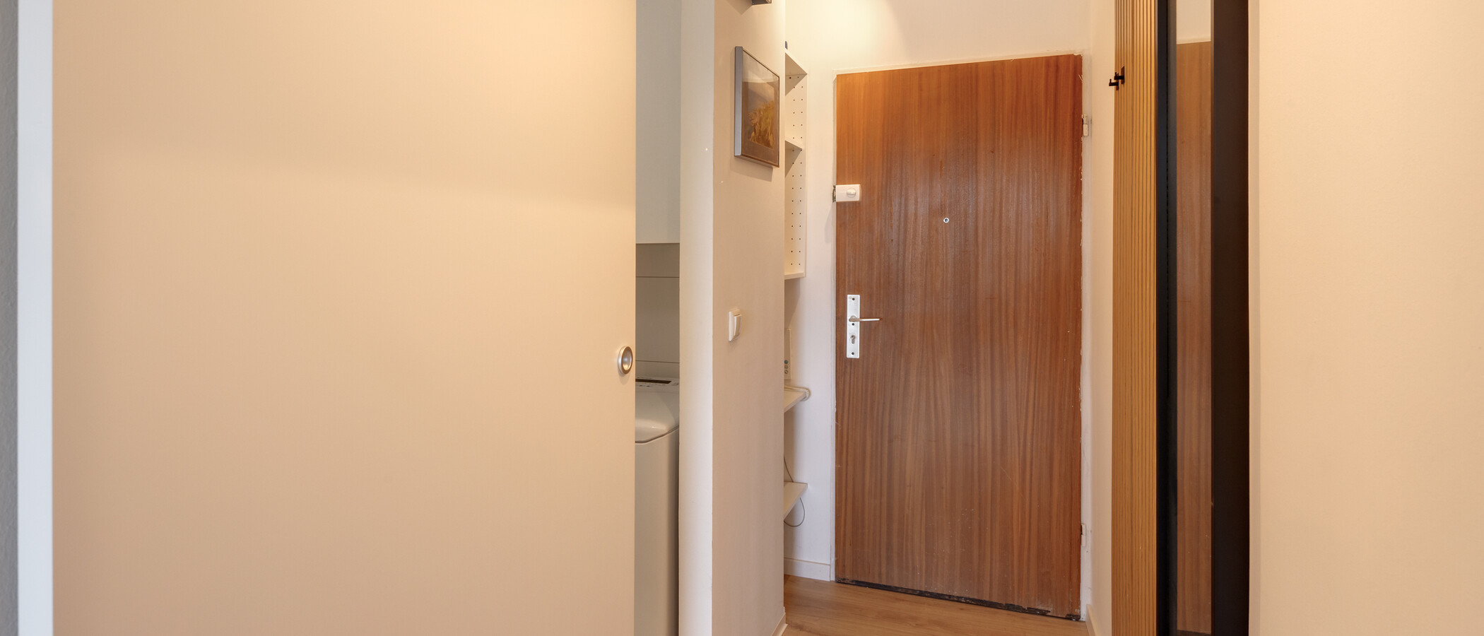 квартира Neufahrn b. Freising 02 коридор 14836