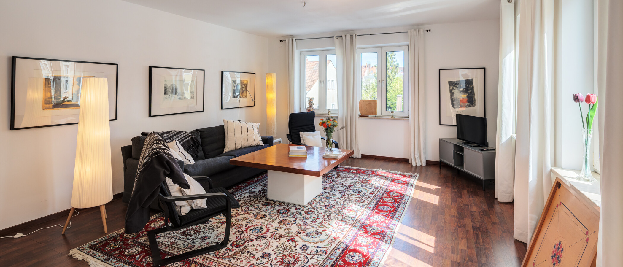 квартира München Schwabing (links der Leopoldstraße) 02 гостиная 14839