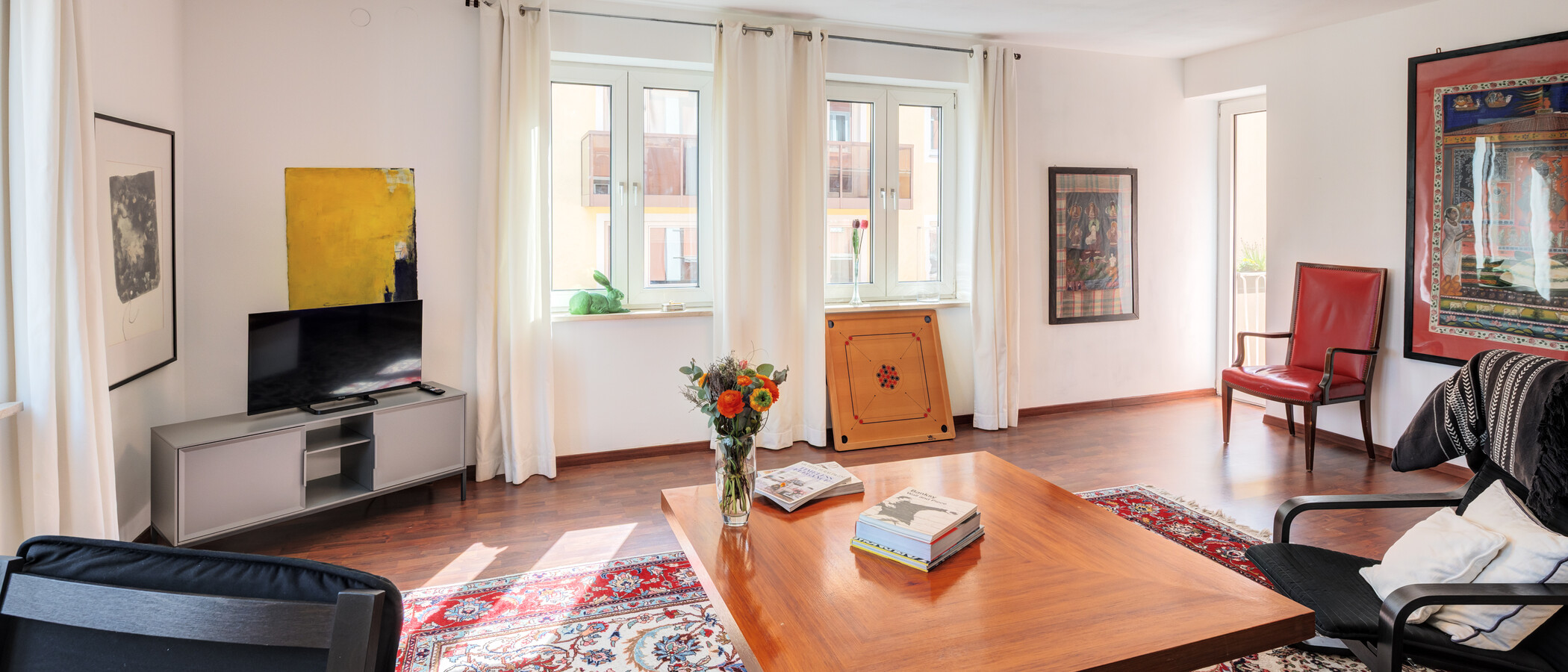 квартира München Schwabing (links der Leopoldstraße) 03 гостиная 14839