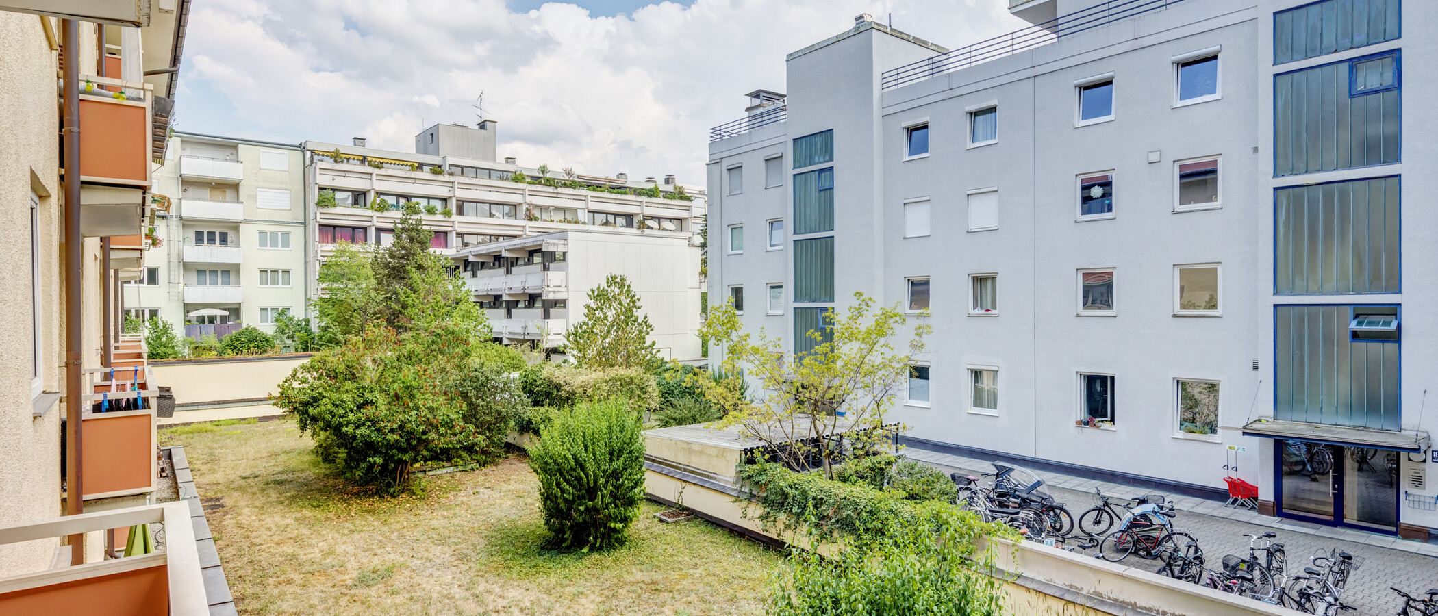квартира München Schwabing-West 01 вид из окна 14841