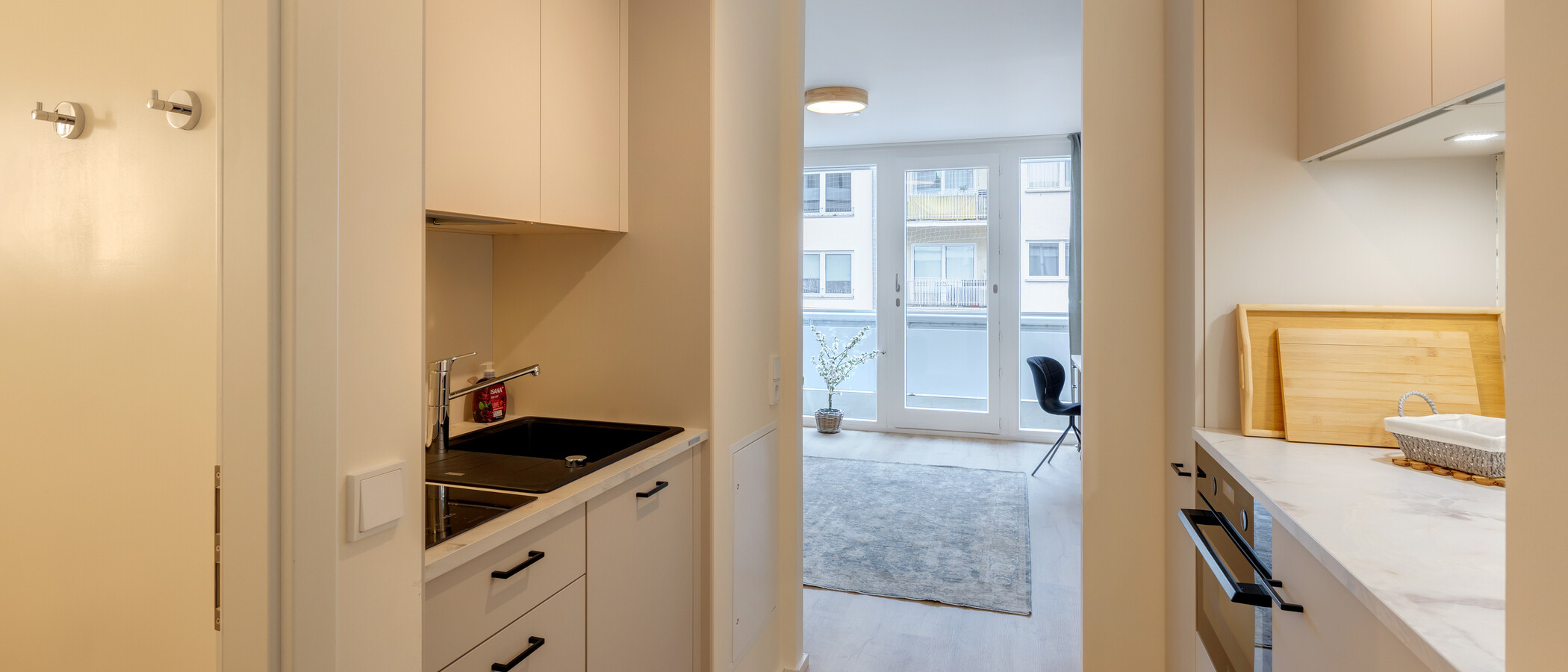 квартира München Maxvorstadt - Universitätsviertel 01 коридор 14844