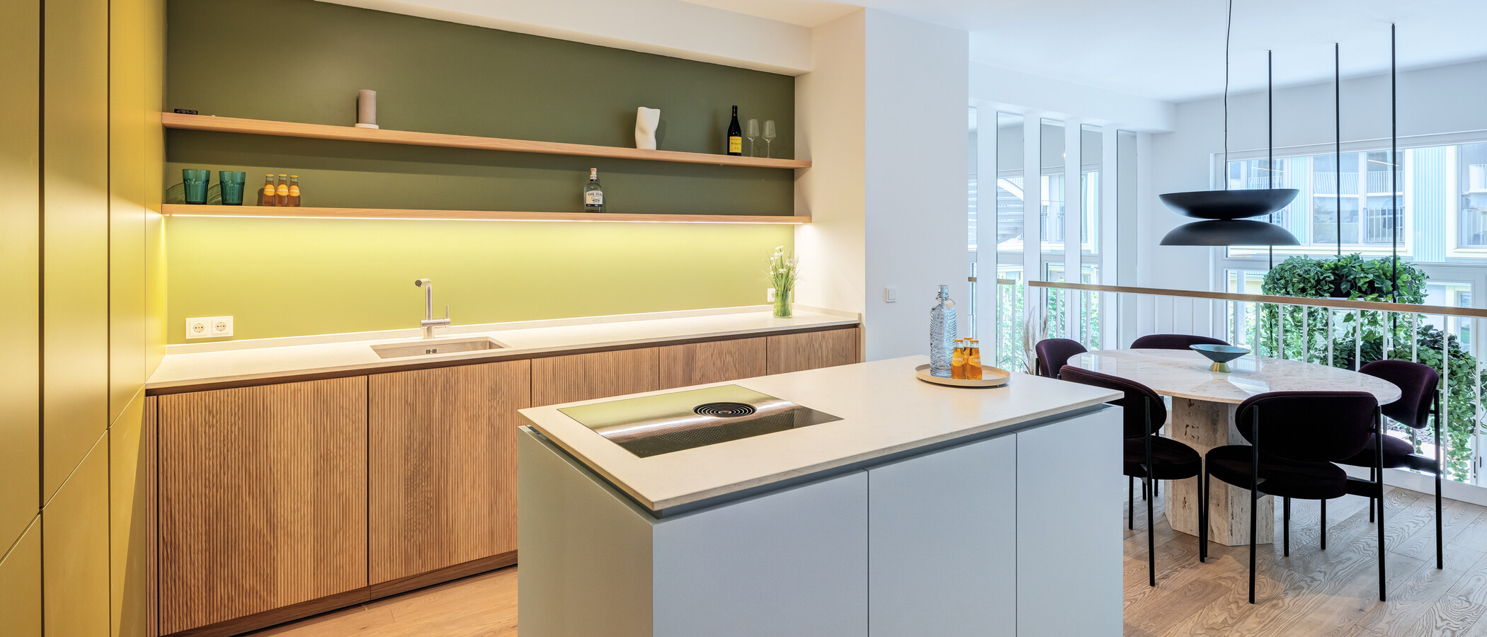 двухэтажная квартира München Neuhausen 01 кухня 14864