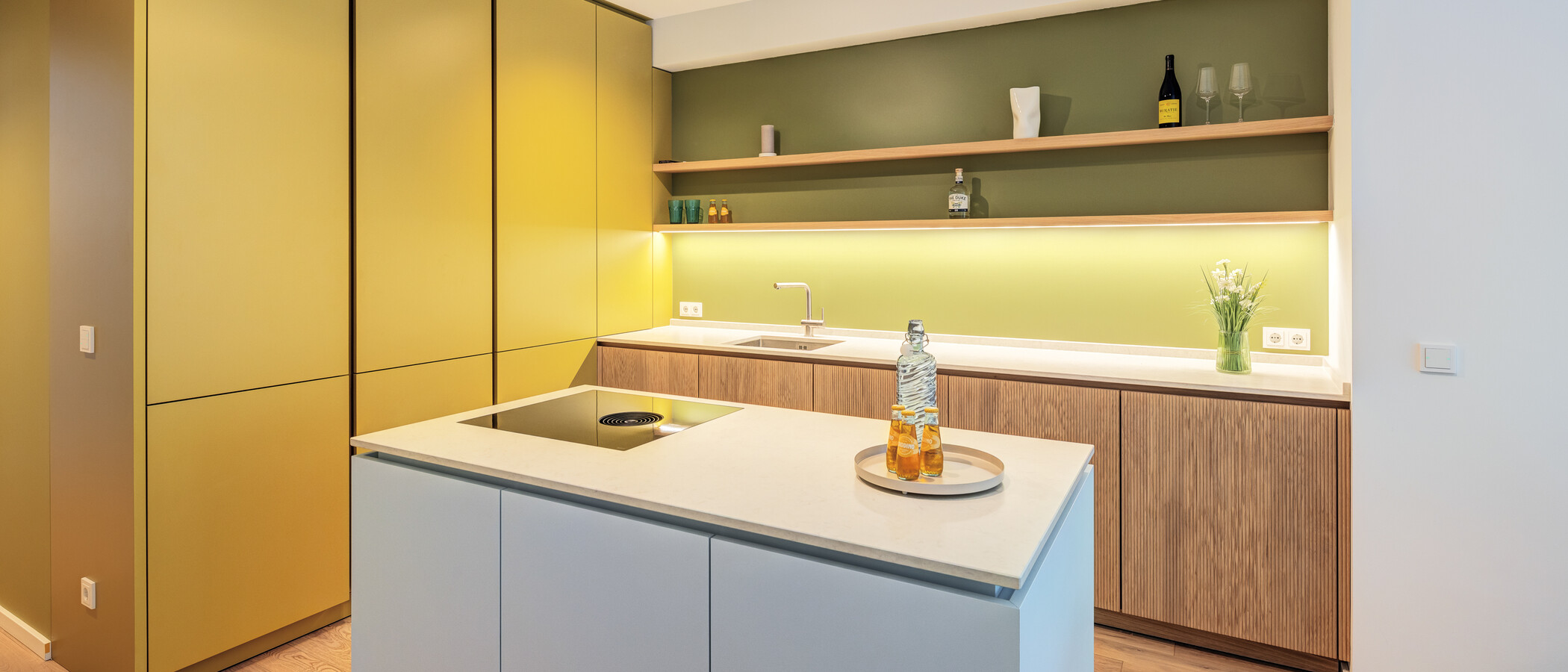двухэтажная квартира München Neuhausen 04 кухня 14864