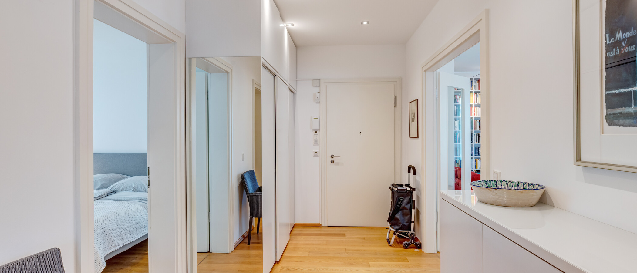 квартира München Bogenhausen 03 коридор 14869