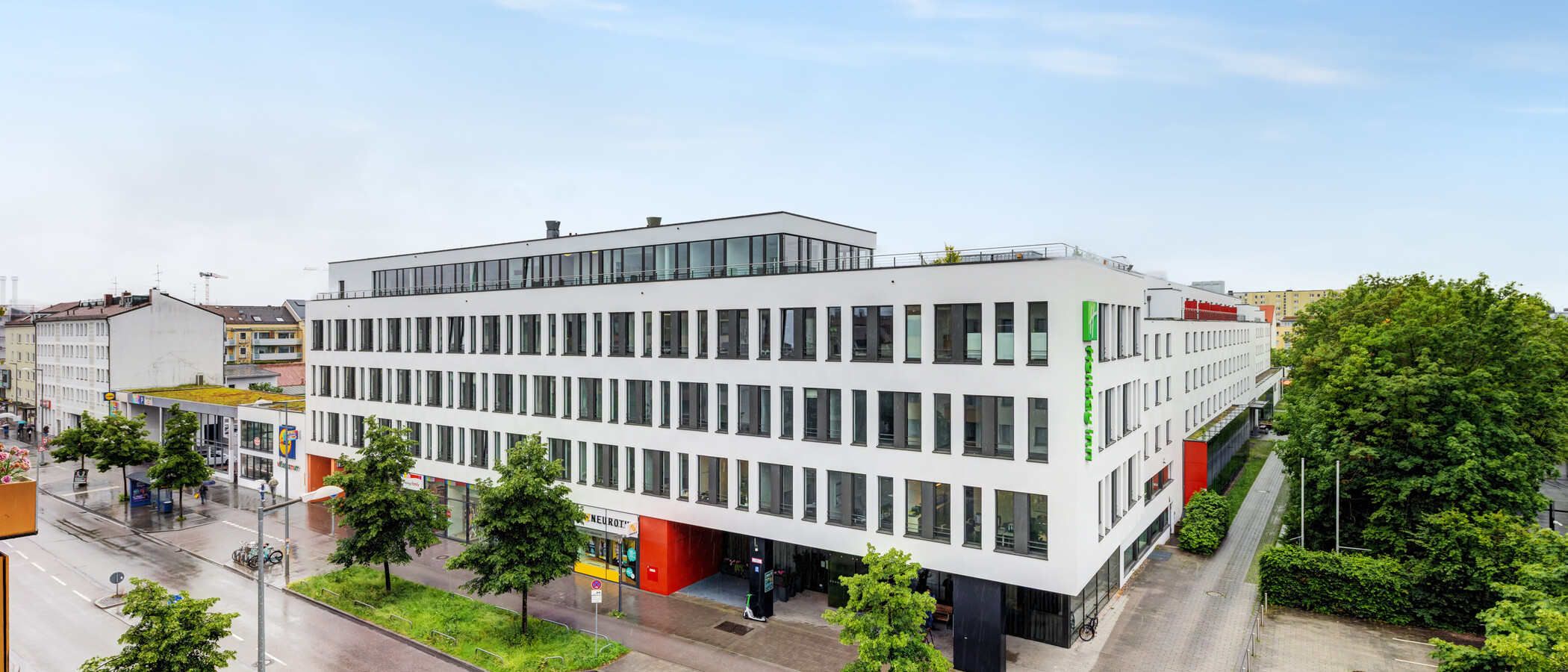 мансардная квартира München Sendling-Westpark 02 вид из окна 14882
