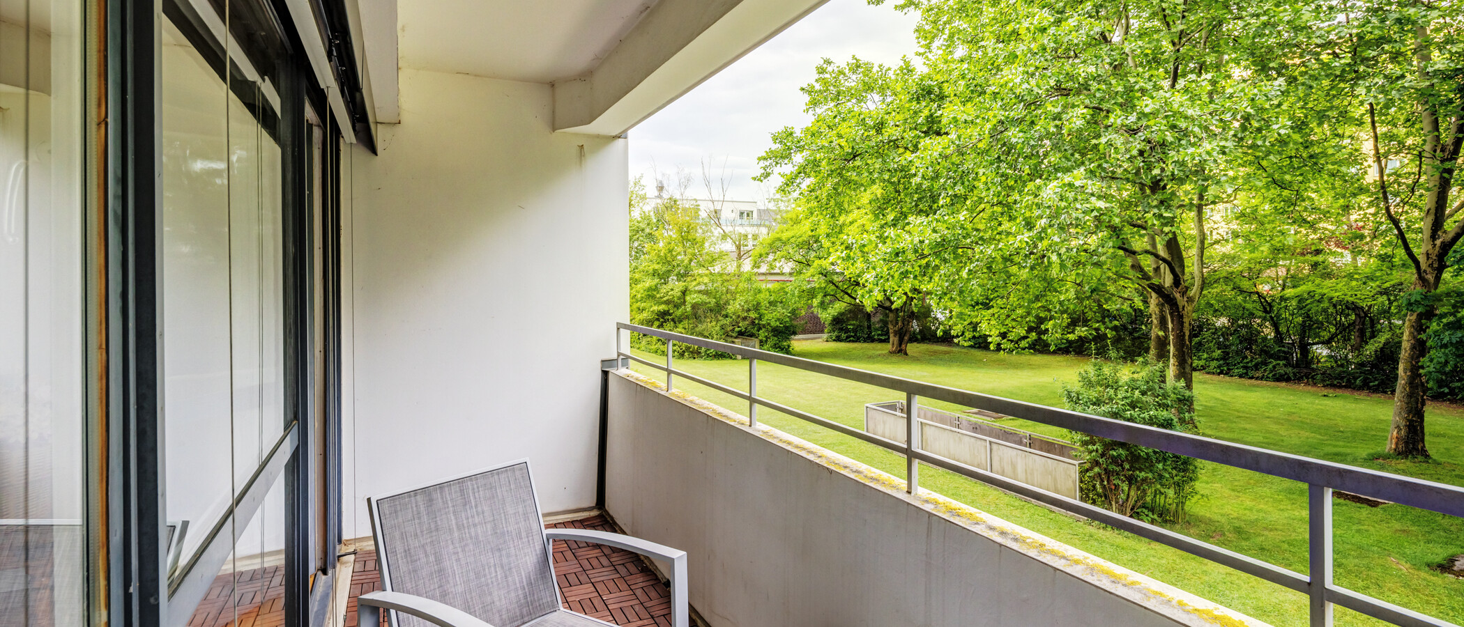 квартира München Schwabing-West 01 балкон 14885