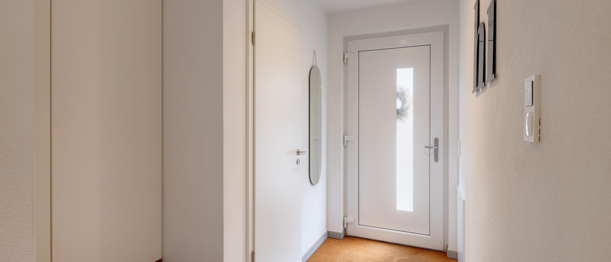 Таун-хаус München Untermenzing 01 коридор 14892
