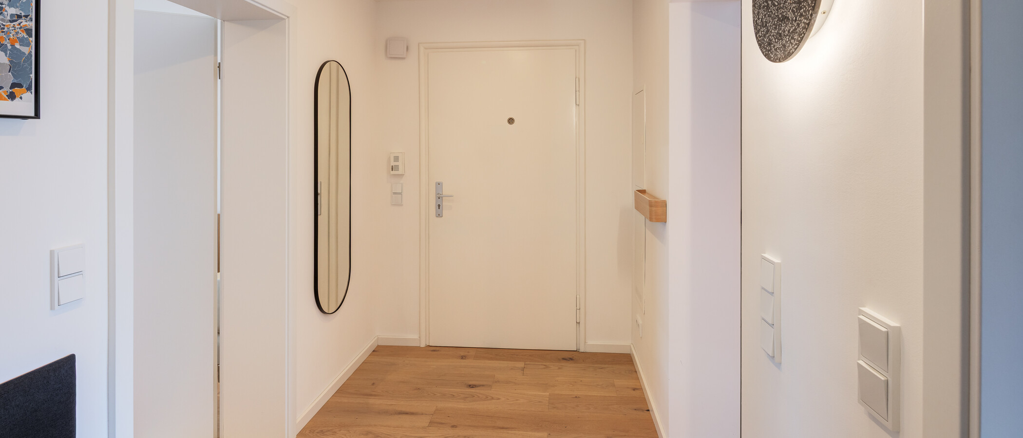 квартира München Schwabing-West (rund um den Hohenzollernplatz) 01 коридор 14895