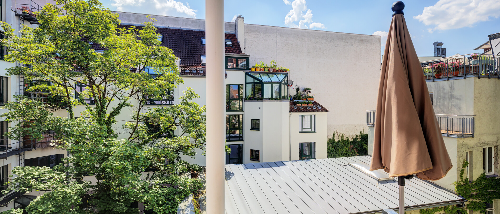 квартира München Zentrum 01 вид из окна 14898