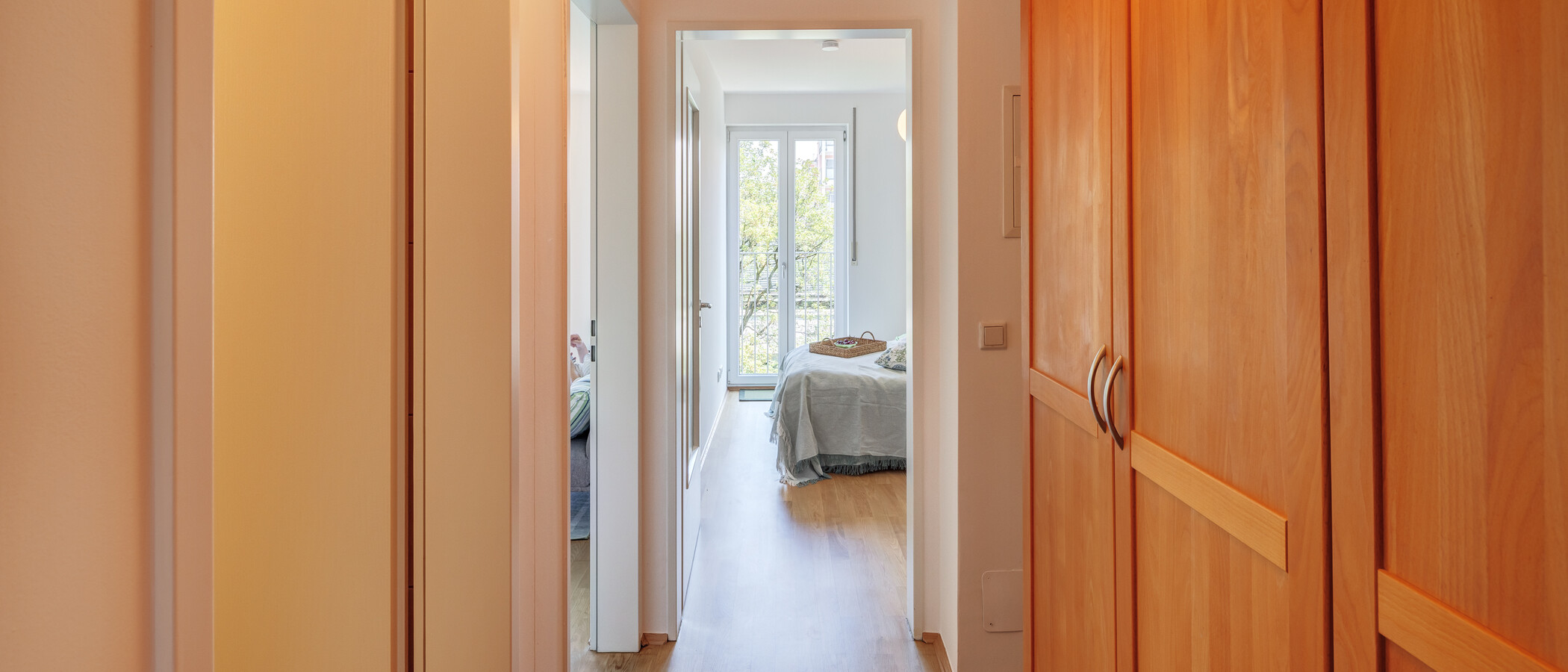 квартира München Schwabing-West 02 коридор 14901