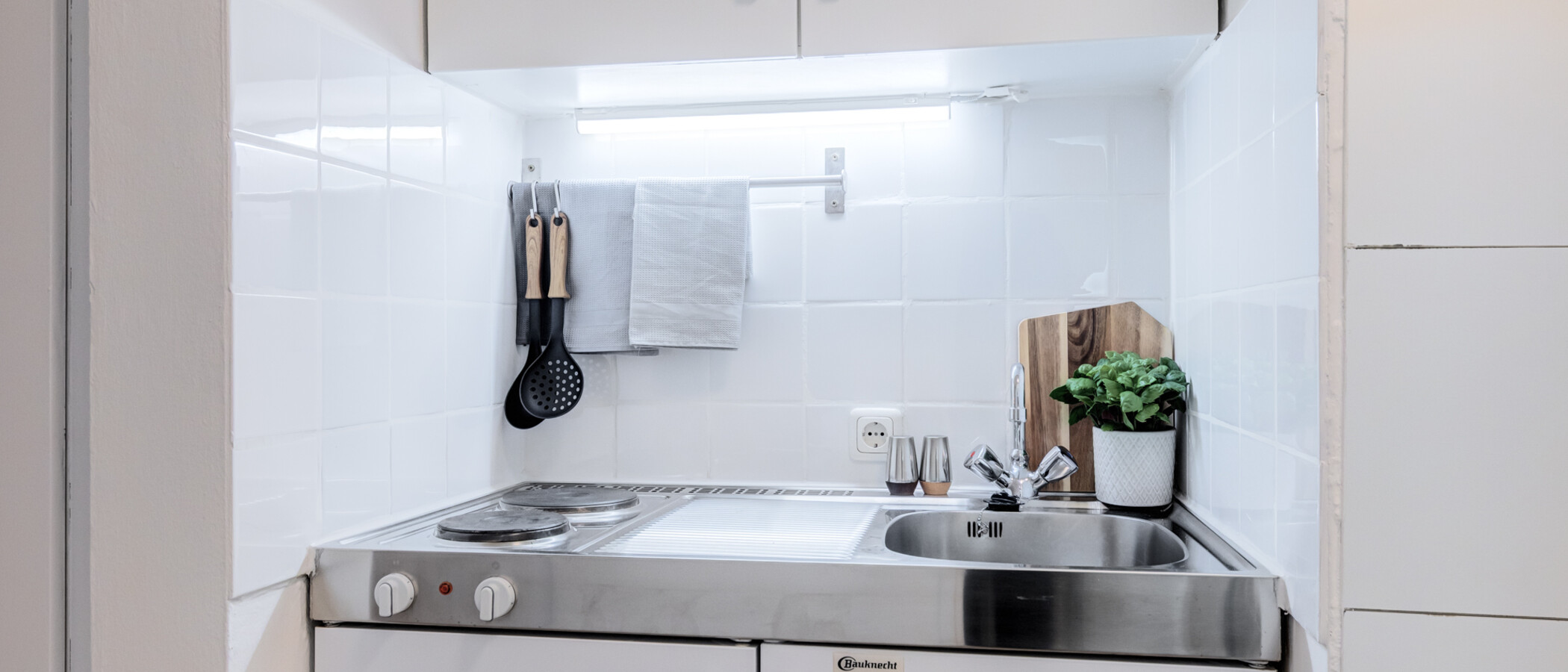 квартира München Maxvorstadt - Universitätsviertel 01 кухня 14907