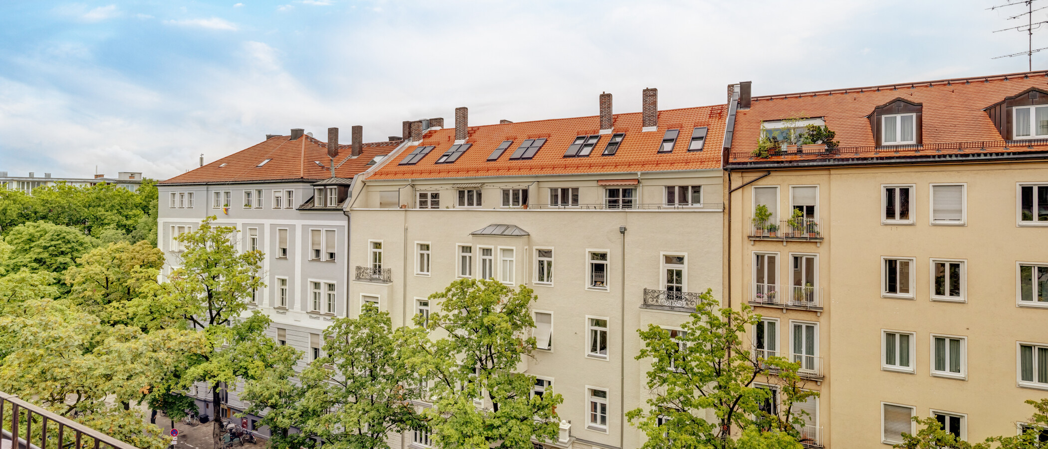 двухэтажная квартира München Schwabing 03 вид из окна 14908