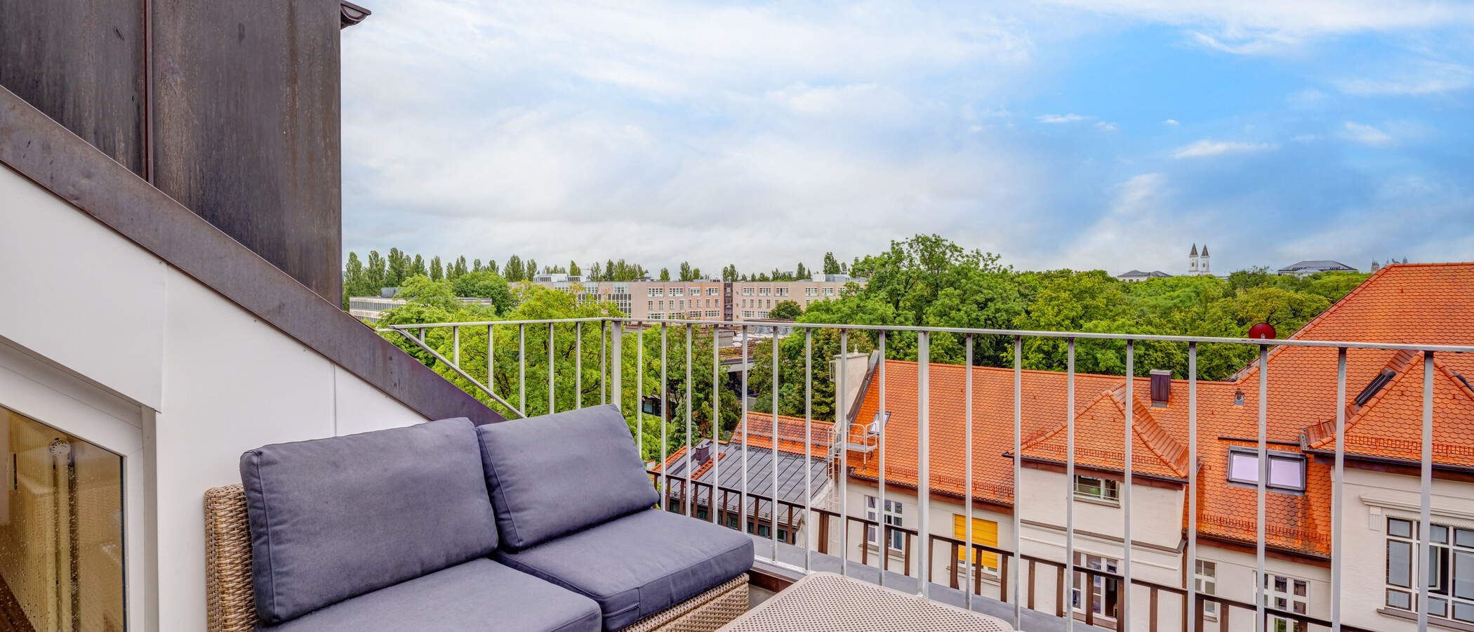 двухэтажная квартира München Schwabing 02 терраса с крышей 14908