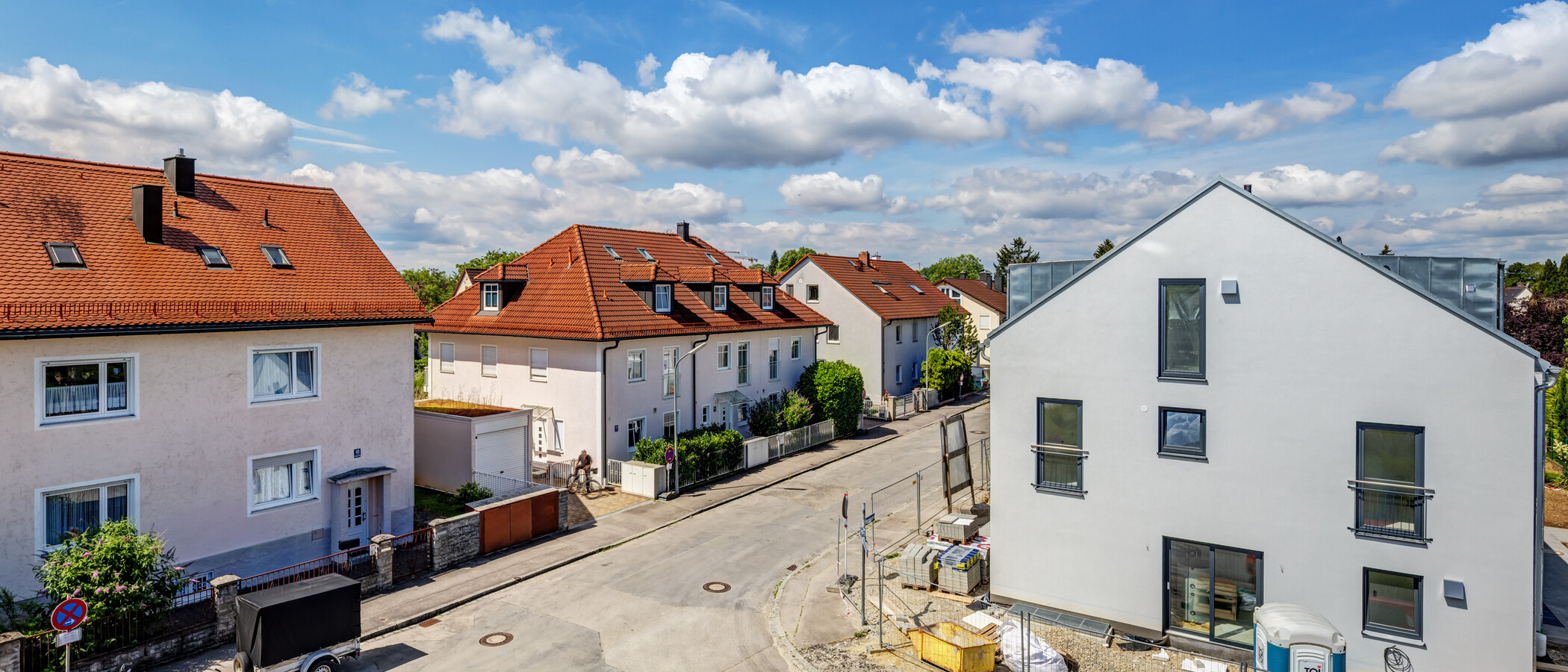 Половина двухквартирного жилого дома München Feldmoching 02 вид из окна 14917
