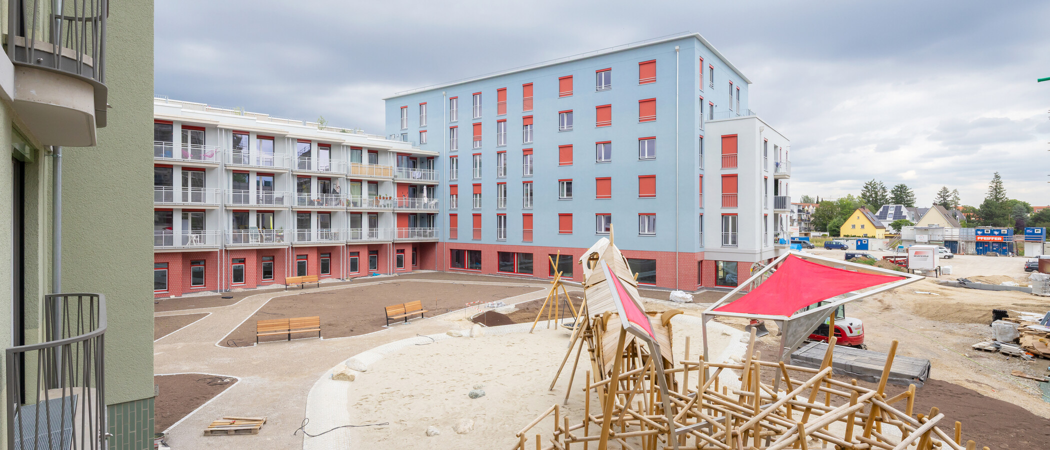 квартира München Berg am Laim 01 вид из окна 14931