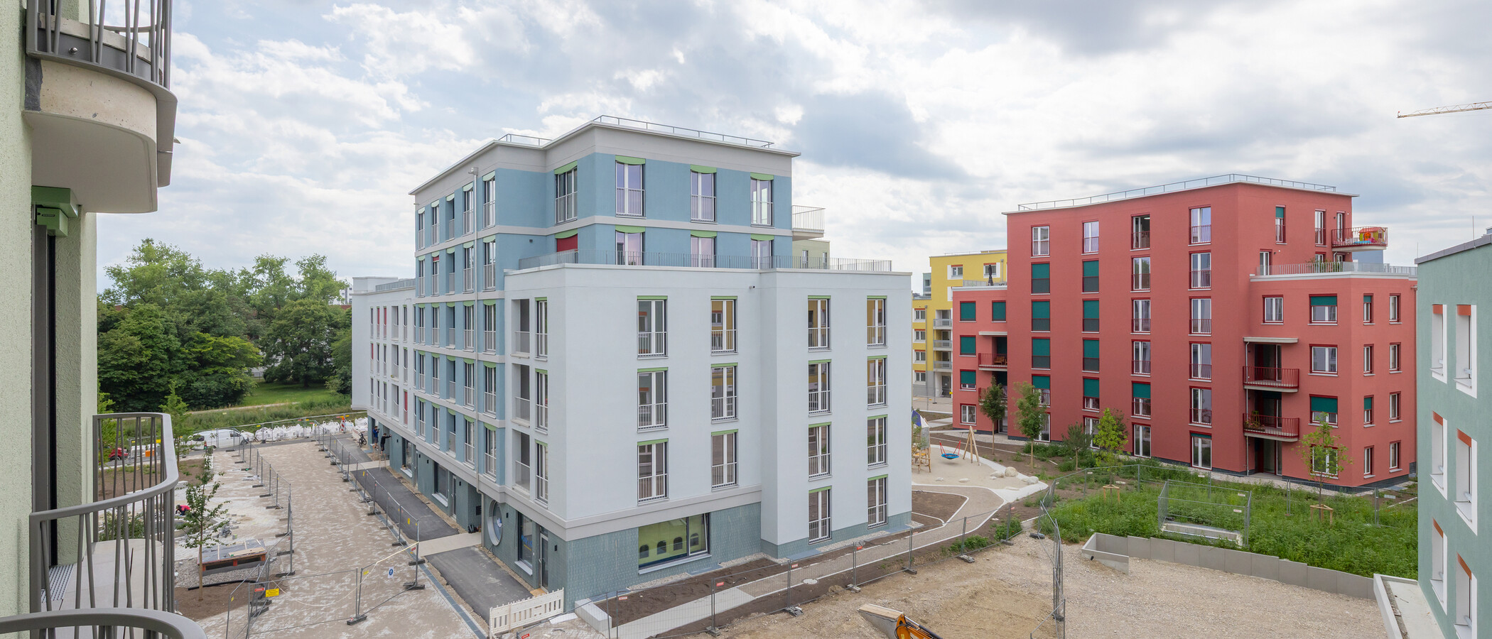 квартира München Berg am Laim 01 вид из окна 14938