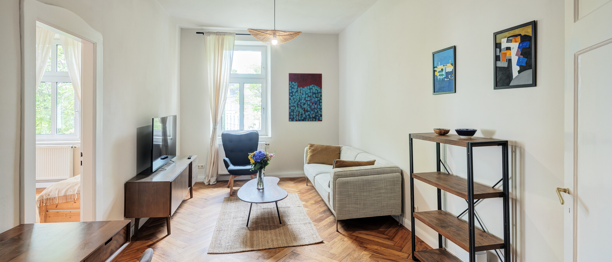 квартира München Neuhausen 01 жилое пространство 14943