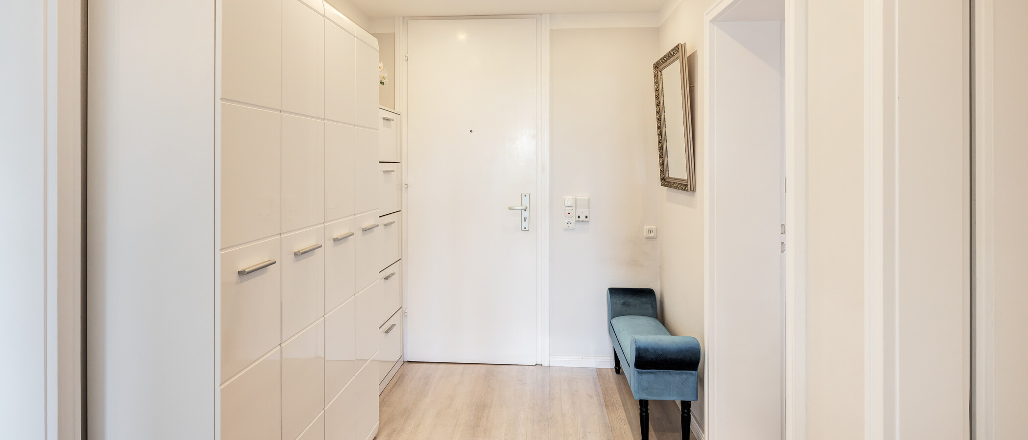 квартира München Neuperlach 01 коридор 14948