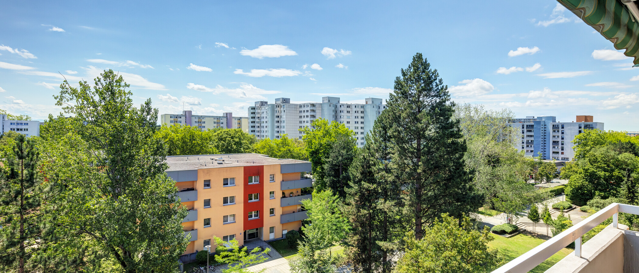 квартира München Neuperlach 02 вид из окна 14948