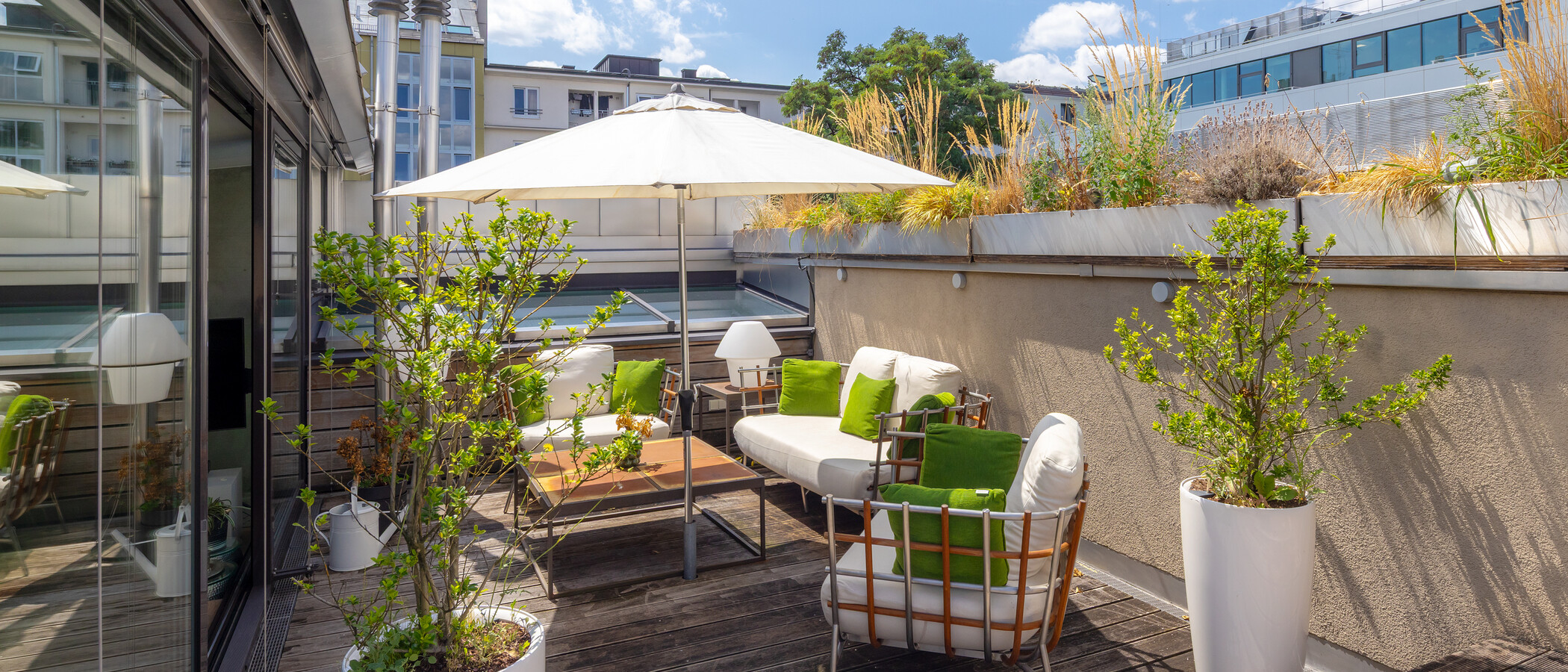 таунхаус München Maxvorstadt 02 терраса с крышей 14950