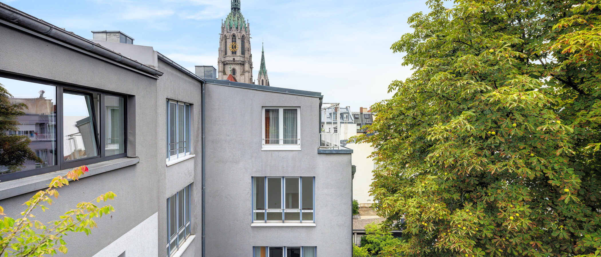 мансардная квартира München Ludwigsvorstadt 01 вид из окна 14956