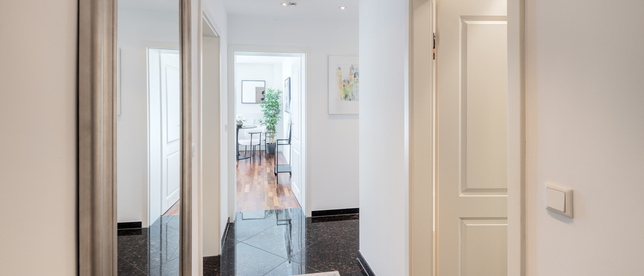 квартира München Schwabing-West (rund um den Hohenzollernplatz) 02 коридор 14976