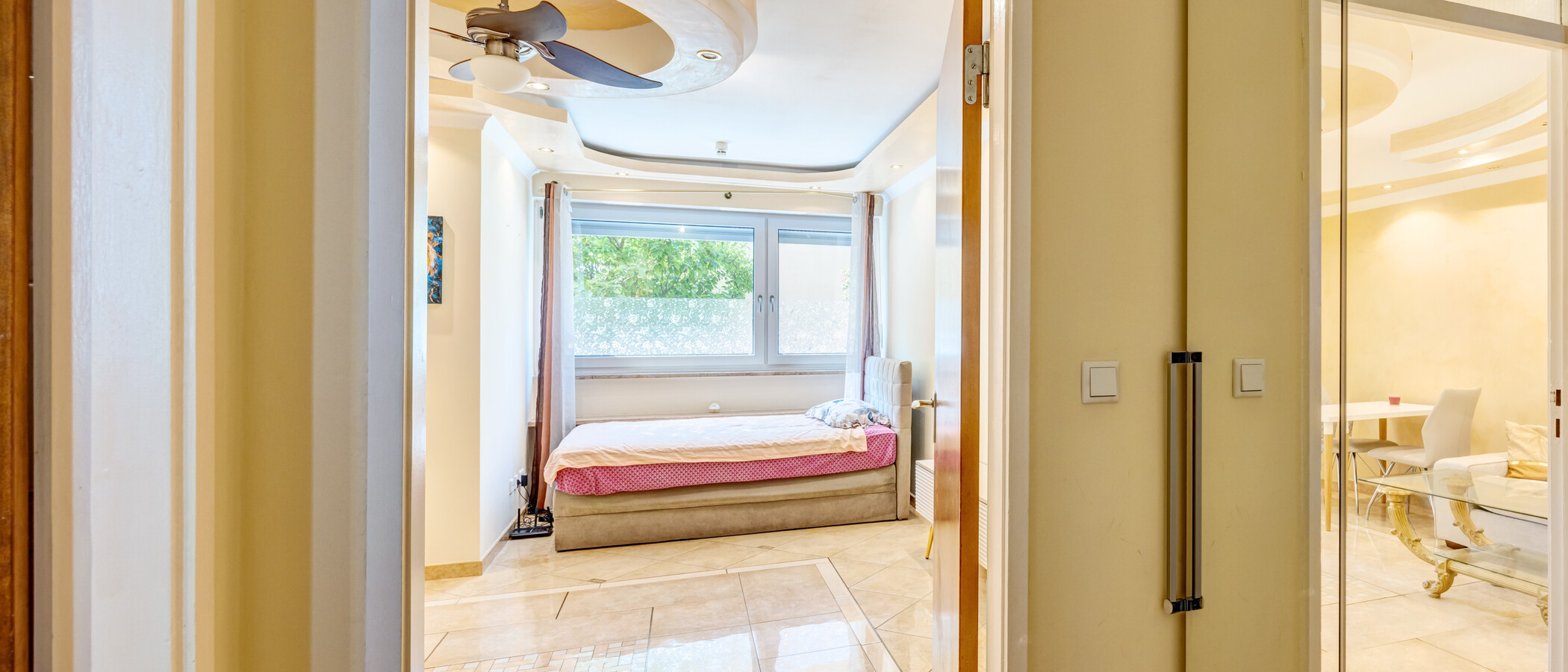 квартира München Neuhausen 02 коридор 14983