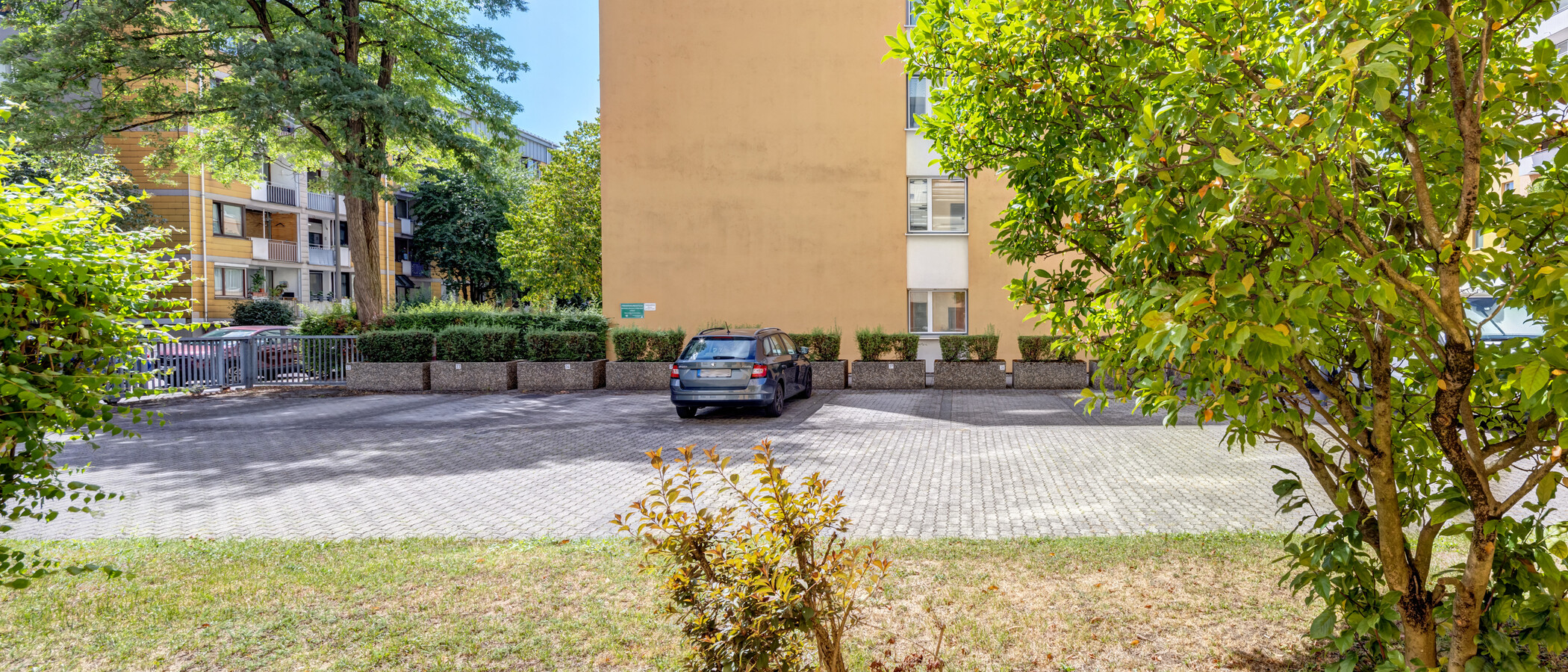 квартира München Neuhausen 01 вид из окна 14983