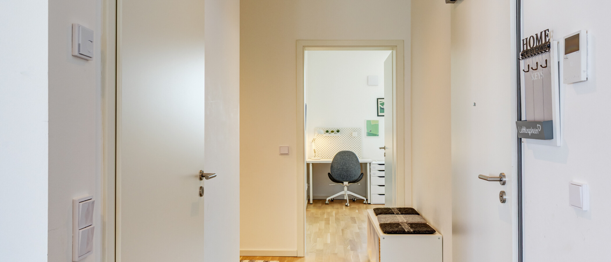 квартира München Neuperlach 03 коридор 14991