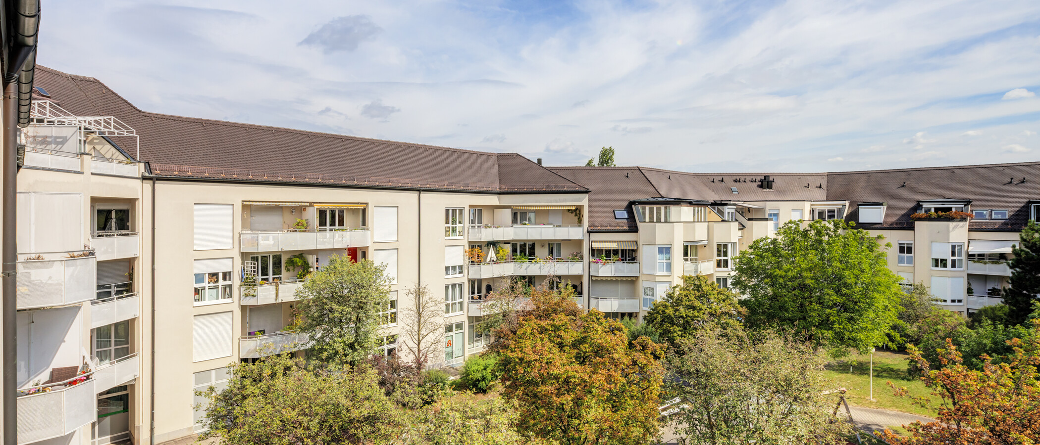 квартира München Zamdorf 02 вид из окна 14999