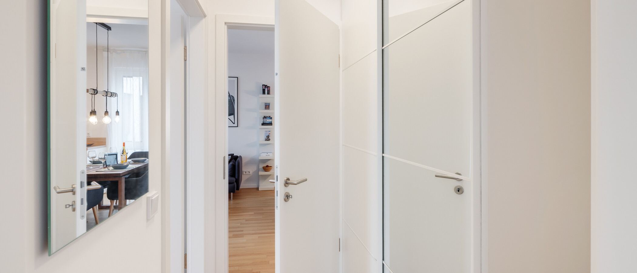 квартира München Neuhausen 04 коридор 15011