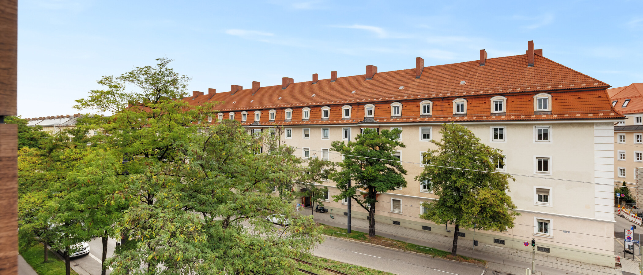 квартира München Neuhausen 02 вид из окна 15011