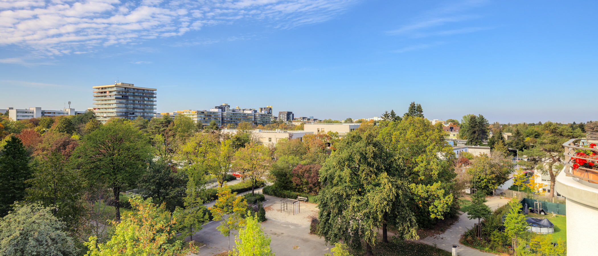 квартира München Neuperlach 01 вид из окна 15040