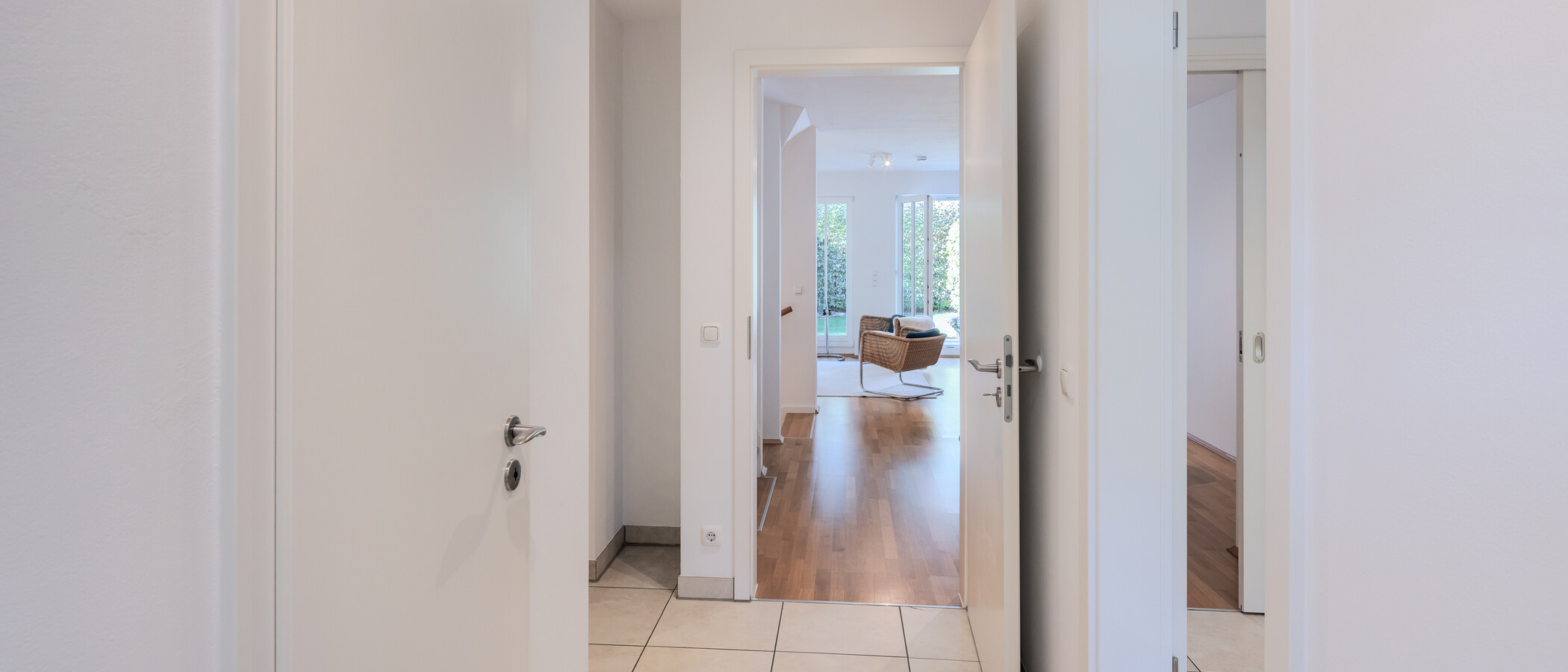 Таун-хаус München Waldtrudering 02 коридор 15041