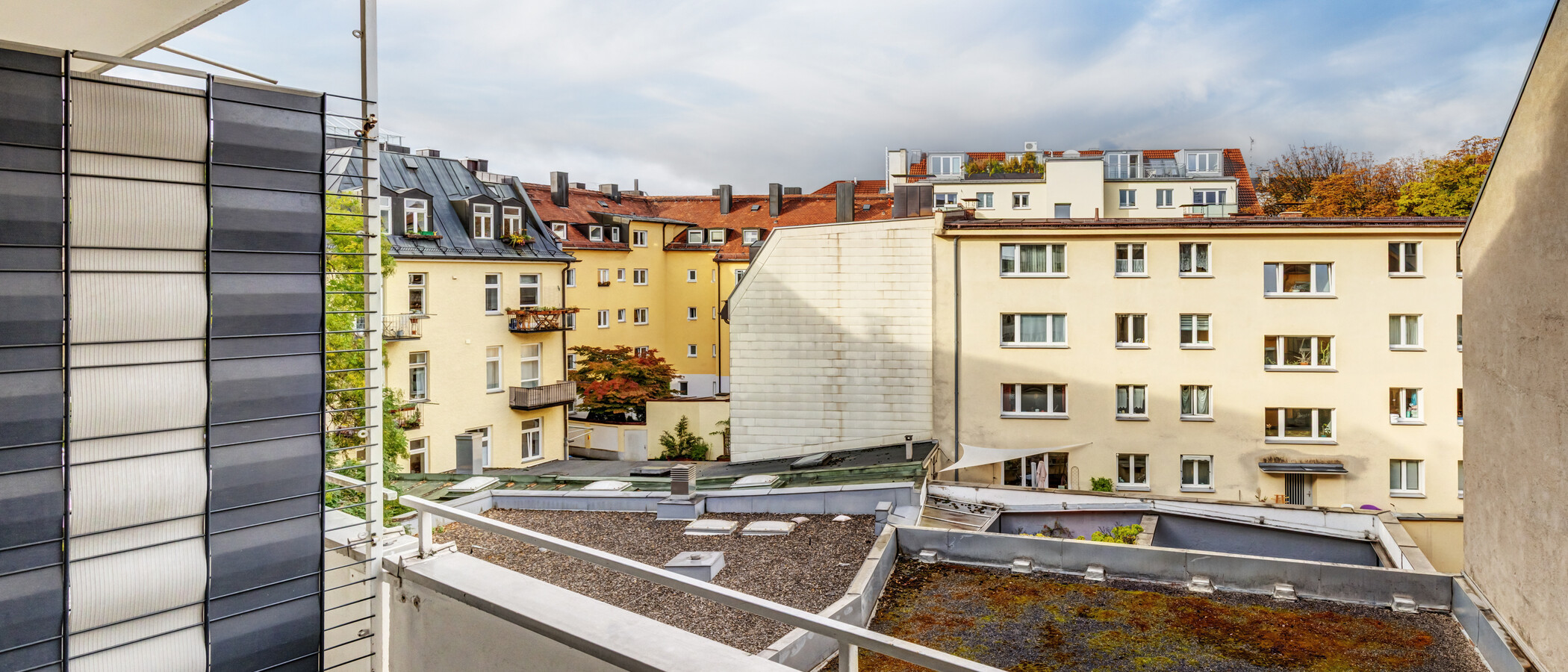 квартира München Maxvorstadt - Universitätsviertel 01 вид из окна 15042