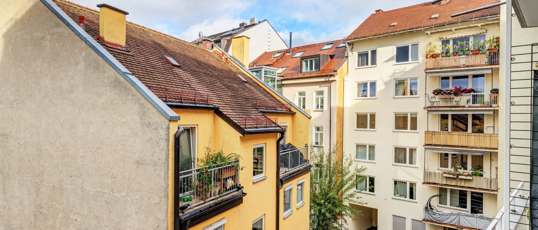квартира München Maxvorstadt - Universitätsviertel 02 вид из окна 15042