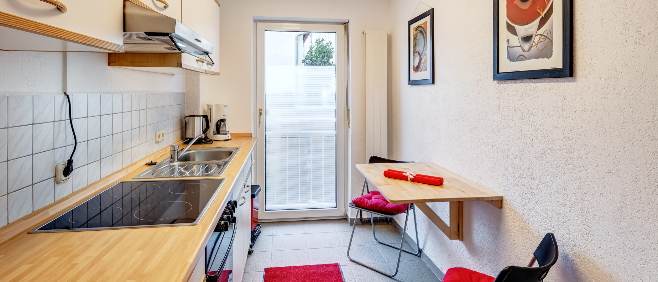 квартира München Maxvorstadt - Rund um den Josephsplatz 01 кухня 1522