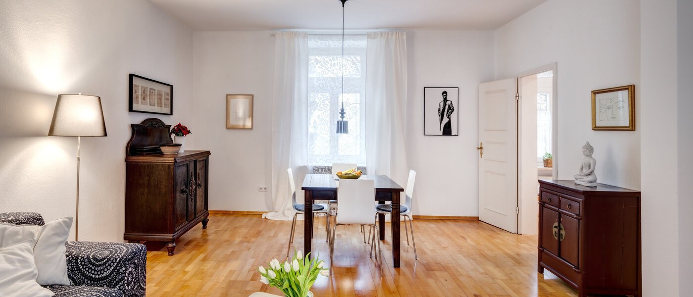 квартира München Neuhausen 02 гостиная 1537